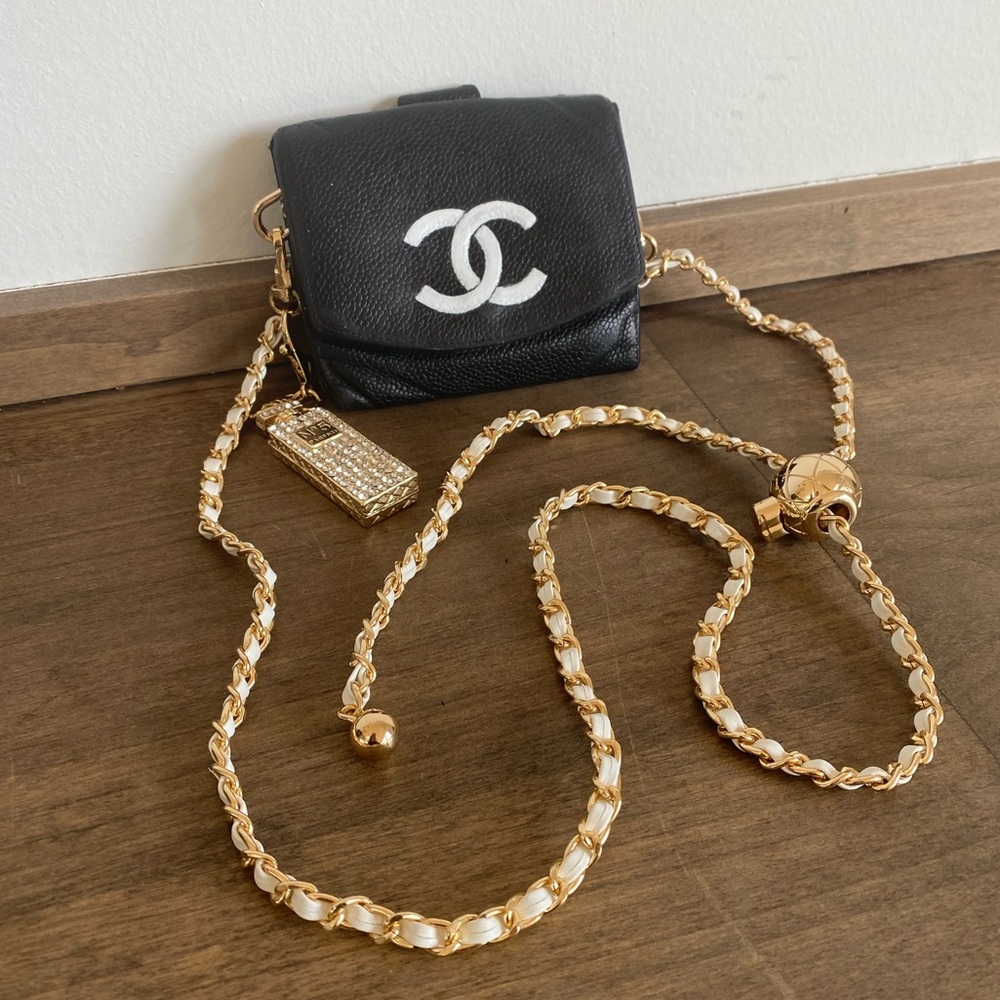 **SOLD** Cute Chanel wallet, Chanel WOC
